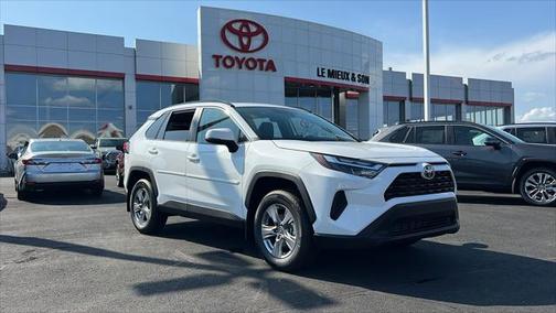 2025 Toyota RAV4 XLE