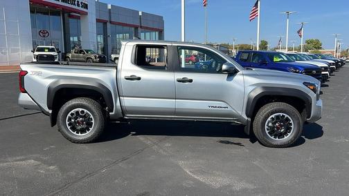 2025 Toyota Tacoma TRD Off Road