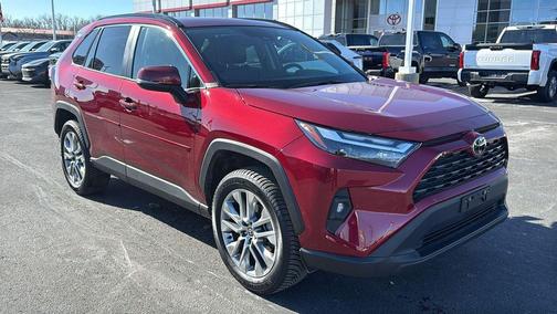 2022 Toyota RAV4 XLE Premium
