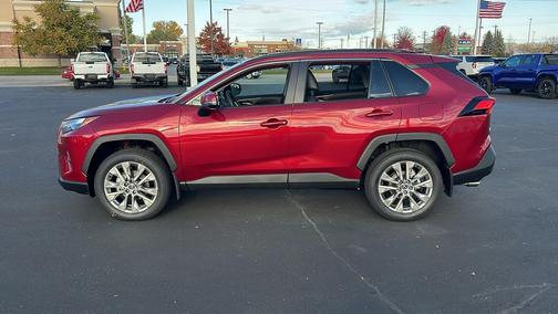 2025 Toyota RAV4 XLE Premium
