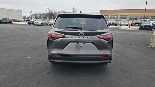 2021 Toyota Sienna XLE 7 Passenger
