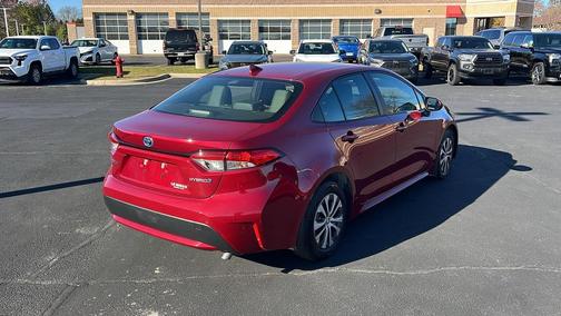 2022 Toyota Corolla Hybrid LE