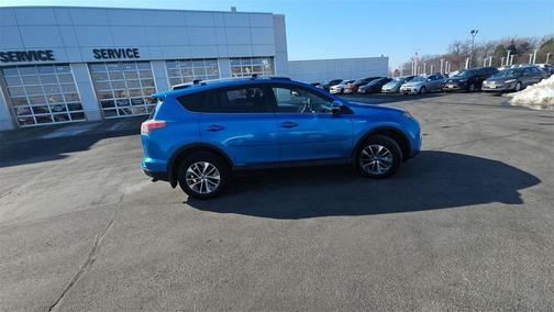 2016 Toyota RAV4 Hybrid XLE
