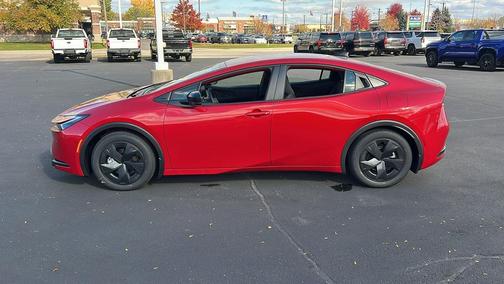 2026 Toyota Prius Plug-In Hybrid SE