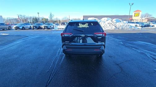 2025 Toyota RAV4 XLE Premium