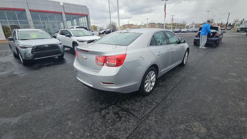 Silver Ice Metallic 2015 Chevrolet Malibu 2LT