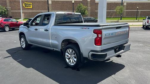 2020 Chevrolet Silverado 1500 Custom