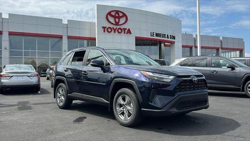 2025 Toyota RAV4 XLE