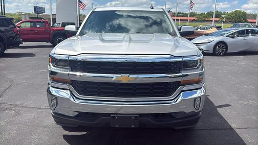 Silver Ice Metallic 2017 Chevrolet Silverado 1500 1LT