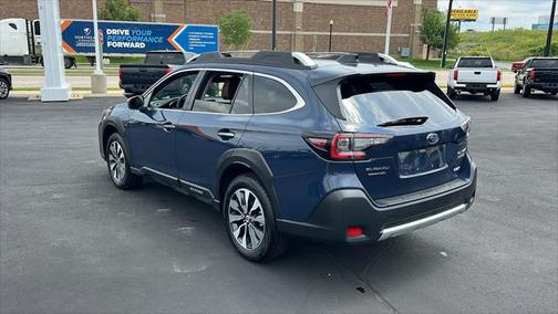 2025 Subaru Outback Touring XT