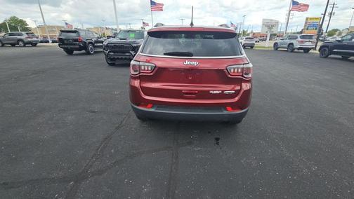Velvet Red Pearlcoat 2022 Jeep Compass Latitude