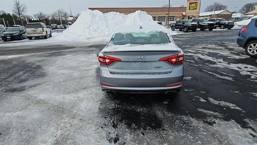 2016 Hyundai SONATA Sport