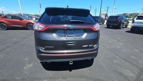 Magnetic 2018 Ford Edge SEL