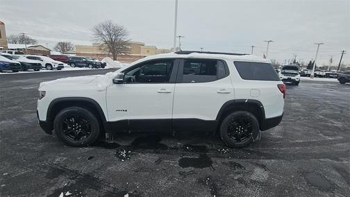 2021 GMC Acadia AWD AT4