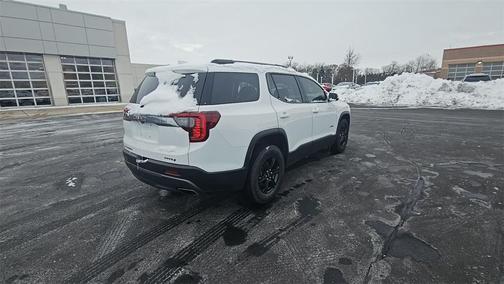 2021 GMC Acadia AWD AT4