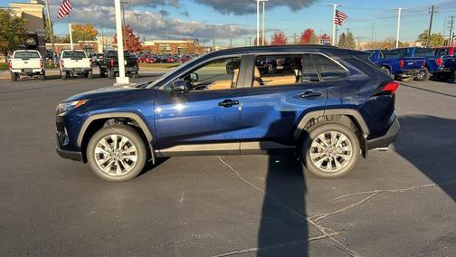 2025 Toyota RAV4 XLE Premium