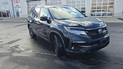 2021 Honda Pilot AWD Black Edition