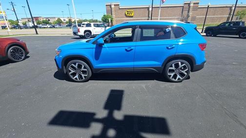 Blue 2023 Volkswagen Taos 1.5T SEL