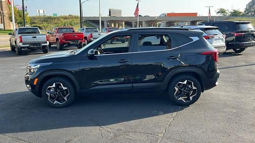 2024 Kia Seltos EX