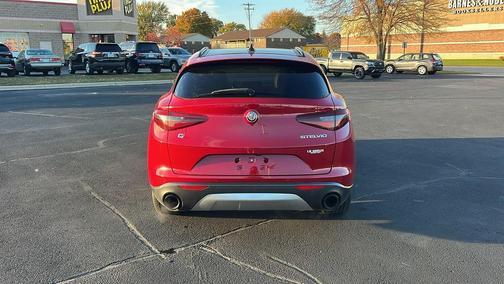 2022 Alfa Romeo Stelvio Ti