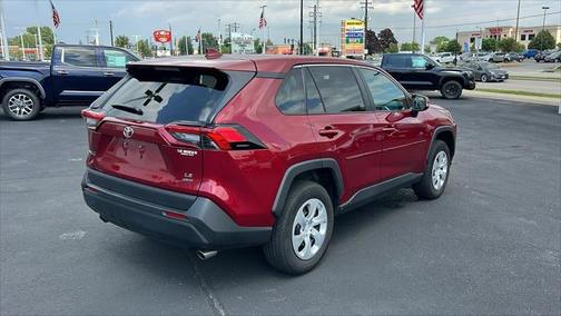 2022 Toyota RAV4 LE