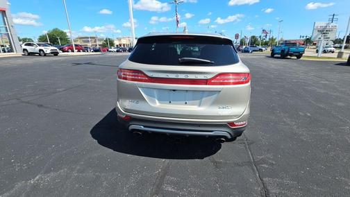 Silver Sand 2015 Lincoln MKC Base