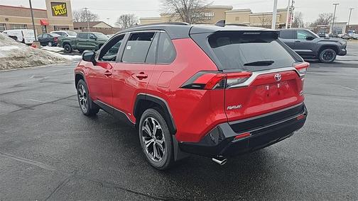 2025 Toyota RAV4 Hybrid SE