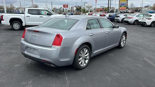 2017 Chrysler 300C Base