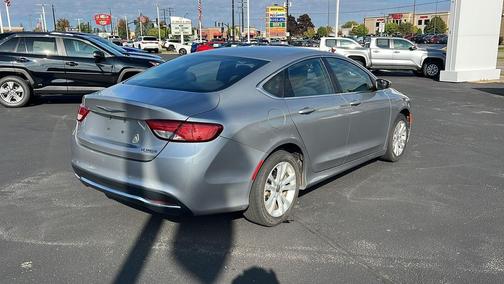 2015 Chrysler 200 Limited