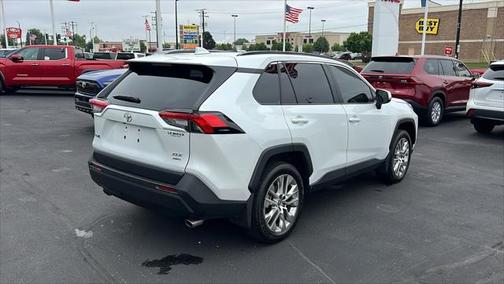 2025 Toyota RAV4 XLE Premium