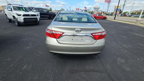 Creme Brulee 2015 Toyota Camry XLE