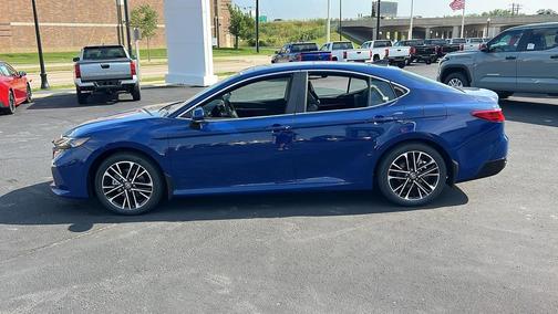 2025 Toyota Camry XLE