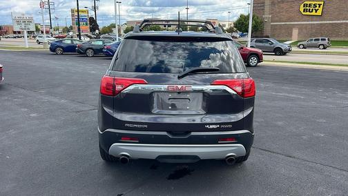 2017 GMC Acadia SLT-2