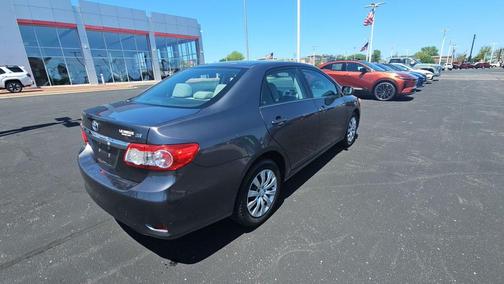 Magnetic Gray Metallic 2013 Toyota Corolla LE