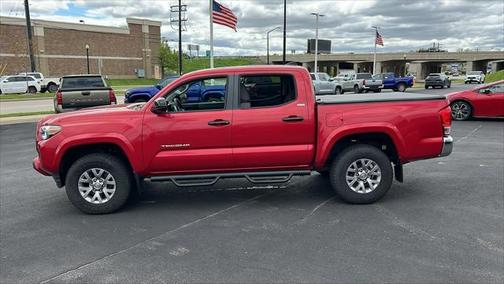 2017 Toyota Tacoma SR5