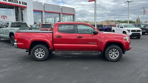 2017 Toyota Tacoma SR5