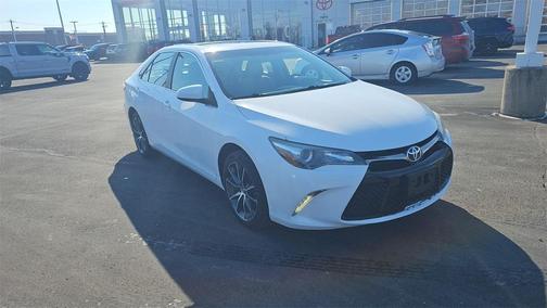 2016 Toyota Camry XSE