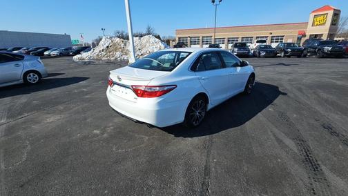 2016 Toyota Camry XSE