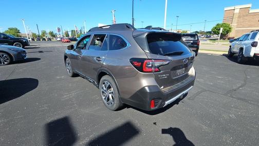 Bronze 2022 Subaru Outback Limited XT