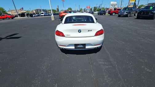 Alpine White 2012 BMW Z4 sDrive35i