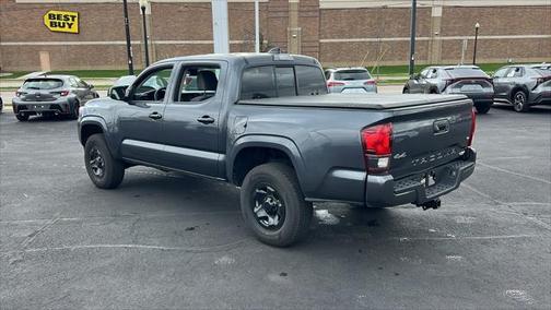 2022 Toyota Tacoma SR