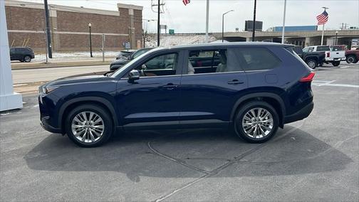 2024 Toyota Grand Highlander Platinum