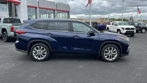 2022 Toyota Highlander Limited