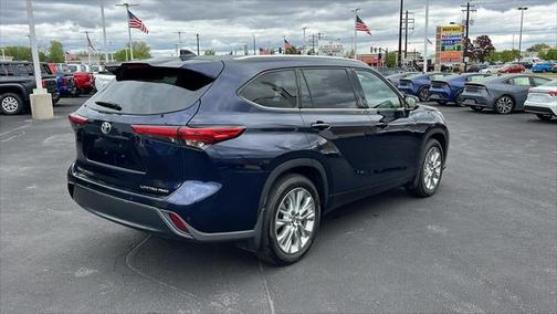 2022 Toyota Highlander Limited
