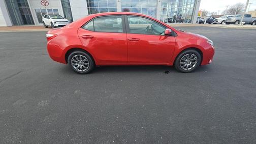 Barcelona Red Metallic 2016 Toyota Corolla LE