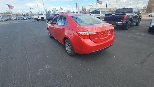Barcelona Red Metallic 2016 Toyota Corolla LE