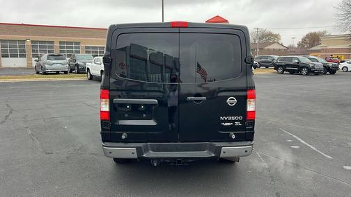 2017 Nissan NV Passenger NV3500 HD SL V8