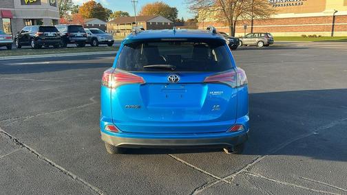 2016 Toyota RAV4 LE