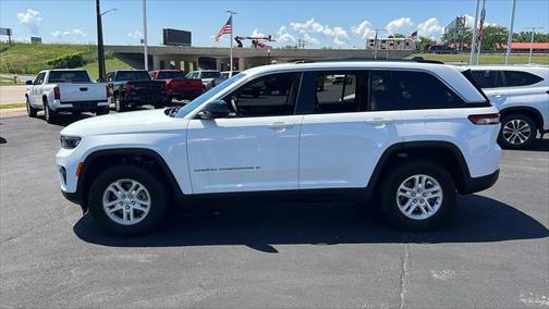 2023 Jeep Grand Cherokee Laredo