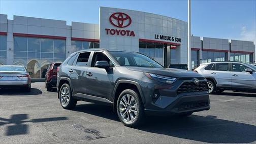 2025 Toyota RAV4 XLE Premium